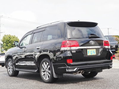 TOYOTA LAND CRUISER - 6