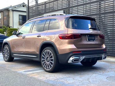 MERCEDES-BENZ GLB - 4