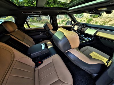 صورة 10 لـ 2024 LAND Rover RANGE ROVER SPORT