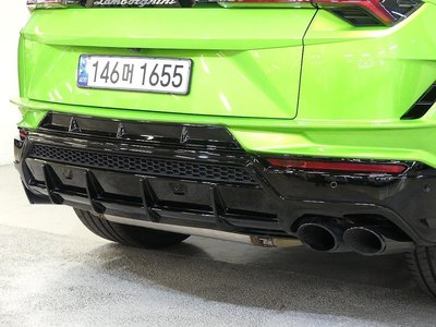 2024 Lamborghini URUS thumbnail 19
