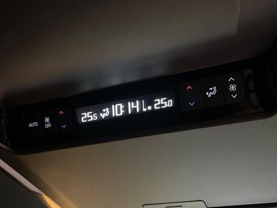 2024 Toyota ALPHARD — миниатюра 40