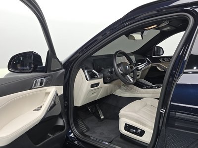 2026 BMW X6 thumbnail 13