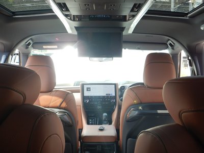 2026 Toyota VELLFIRE photo 9