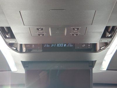 2026 Toyota VELLFIRE — миниатюра 25