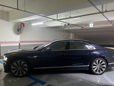 صورة 3 لـ 2022 Bentley FLYING SPUR