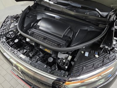 MERCEDES-BENZ EQS - 7