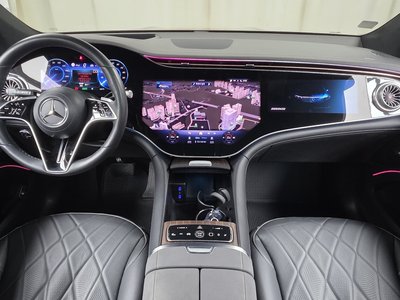 MERCEDES-BENZ EQS - 5