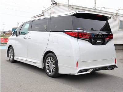 TOYOTA ALPHARD - 9