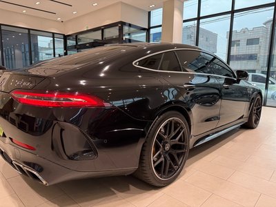 MERCEDES-BENZ GT AMG - 4