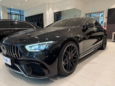 MERCEDES-BENZ GT AMG