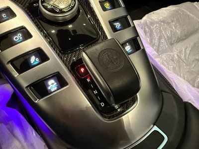 MERCEDES-BENZ GT AMG - 9