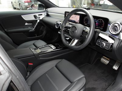 2025 Mercedes-BENZ CLA — фото 5
