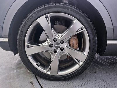 GENESIS GV80 - 6
