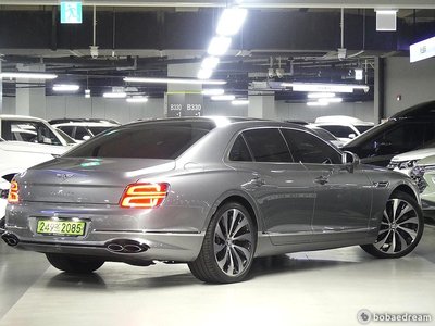 BENTLEY FLYING SPUR - 1