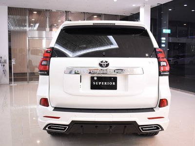 TOYOTA LAND CRUISER PRADO - 9