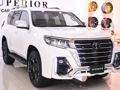 TOYOTA LAND CRUISER PRADO - 8