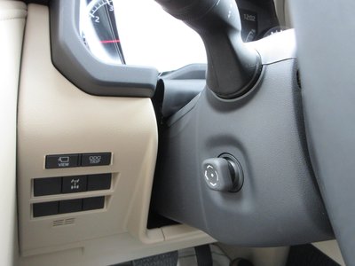 2023 Toyota LAND CRUISER 300 — миниатюра 110