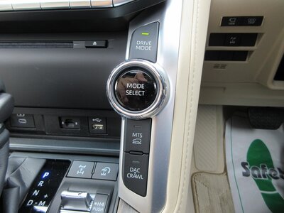 2023 Toyota LAND CRUISER 300 — миниатюра 105