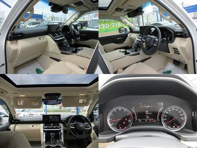 2023 Toyota LAND CRUISER 300 — миниатюра 16