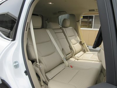 2023 Toyota LAND CRUISER 300 — миниатюра 142