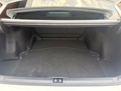 صورة مصغرة 23 لـ 2023 Lexus IS