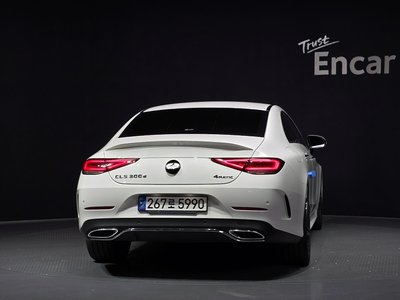 MERCEDES-BENZ CLS - 4