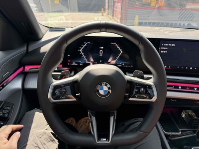 BMW 5 SERIES - 10