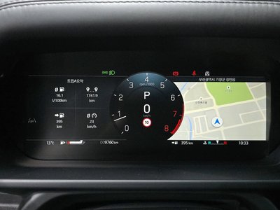 LAND ROVER DEFENDER - 8