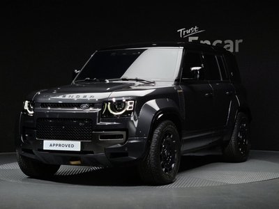 LAND ROVER DEFENDER - 1