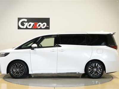 2025 Toyota VELLFIRE photo 3