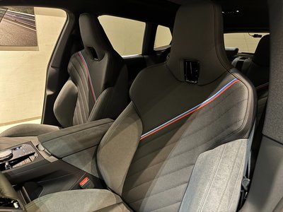 2026 BMW IX thumbnail 11
