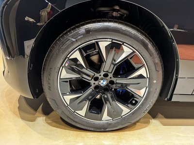 2026 BMW IX photo 8