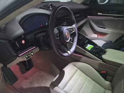 PORSCHE PANAMERA - 5