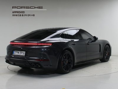 صورة 5 لـ 2025 Porsche PANAMERA