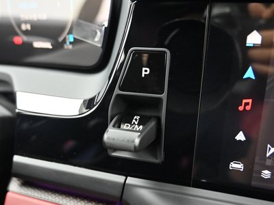 صورة 9 لـ 2025 Porsche PANAMERA