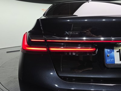 BMW 7 SERIES - 9