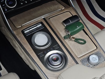 صورة مصغرة 12 لـ 2020 Genesis GV80
