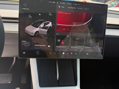 TESLA MODEL Y - 8