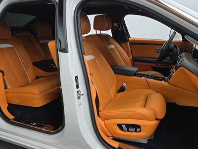 ROLLS-ROYCE GHOST - 10