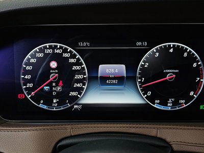 MERCEDES-BENZ S-CLASS - 8