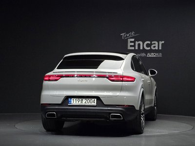 PORSCHE CAYENNE - 4