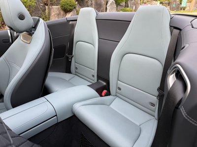 MERCEDES-BENZ SL - 10