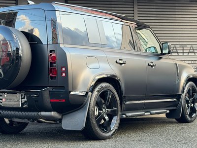 LAND ROVER DEFENDER - 6