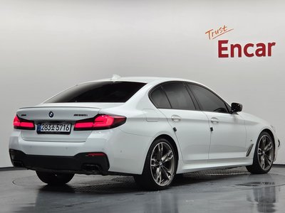 صورة 3 لـ 2020 BMW 5 SERIES