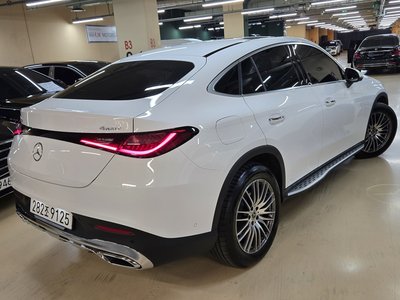 MERCEDES-BENZ GLC - 9