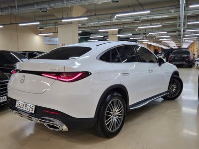 MERCEDES-BENZ GLC - 8