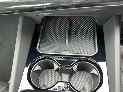 2025 BMW 5 SERIES — миниатюра 33