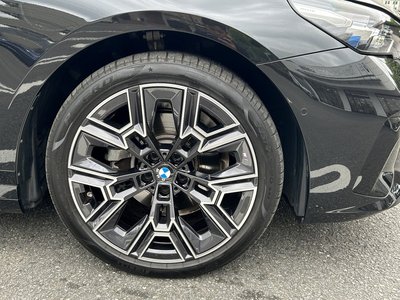 صورة 5 لـ 2025 BMW 5 SERIES