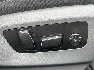 2025 BMW 5 SERIES — миниатюра 29