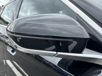 2025 BMW 5 SERIES — миниатюра 17